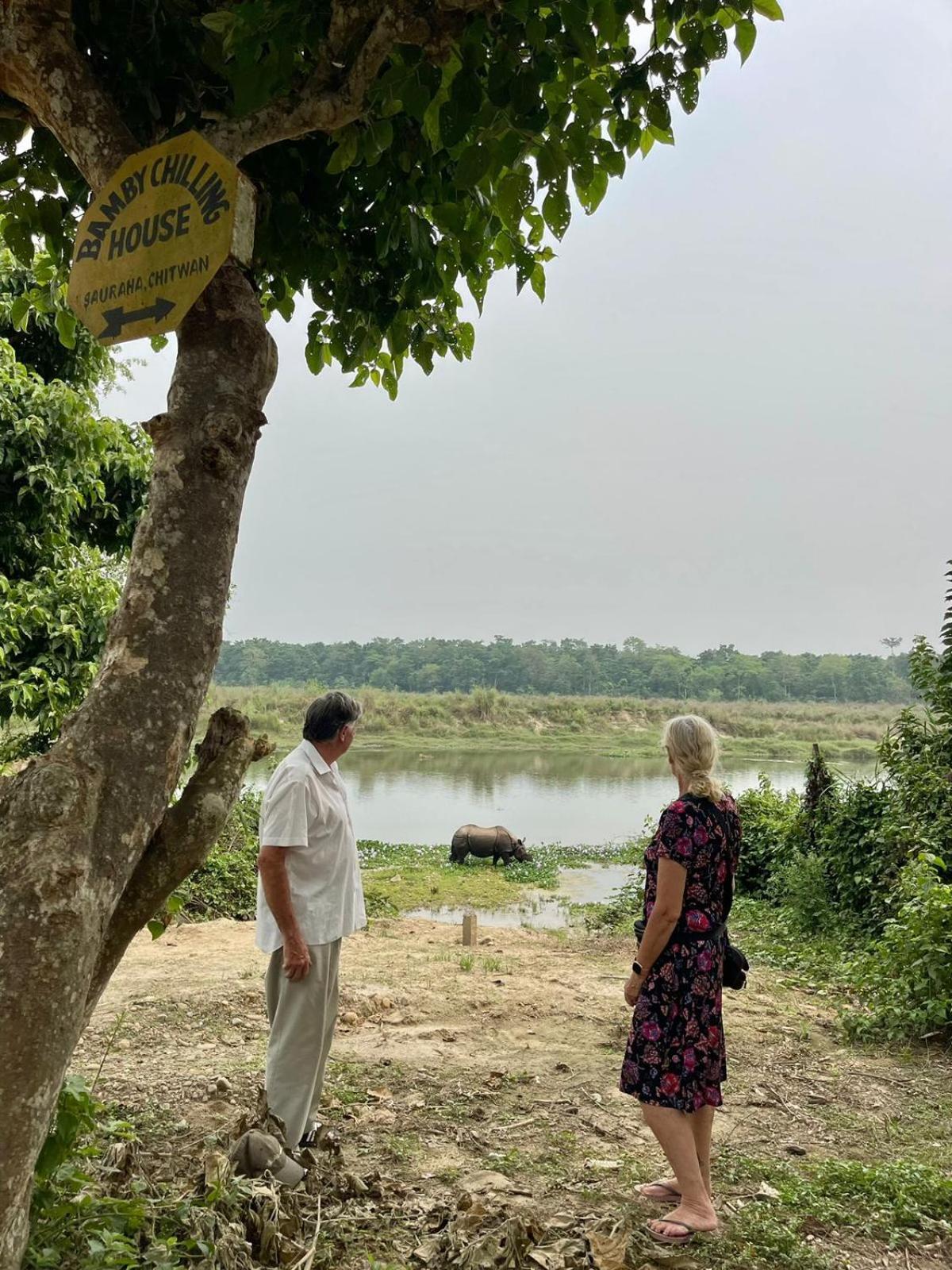 Bamby Chilling House - Feel The Nature Sauraha Buitenkant foto